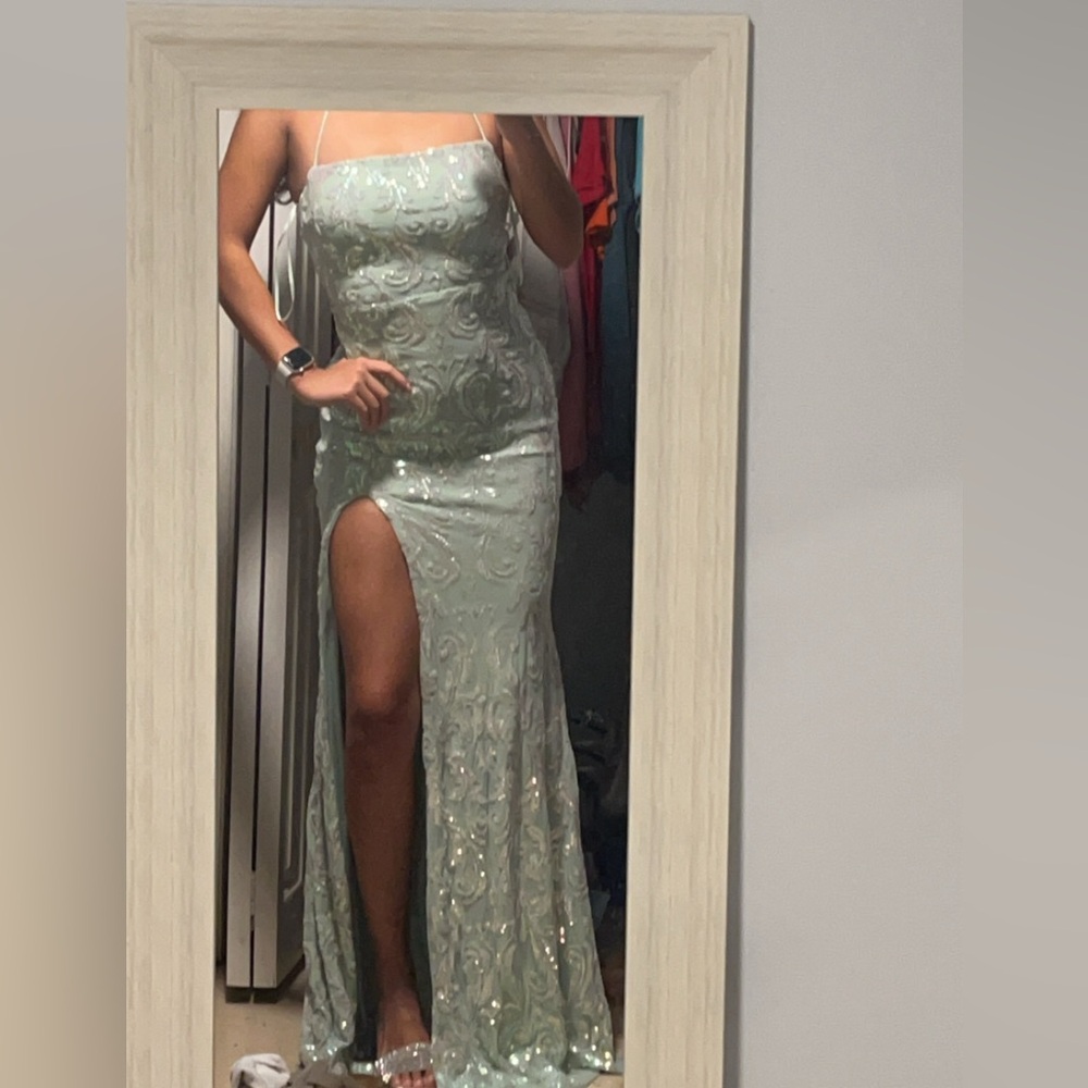 Prom dress 2024 or hoco court